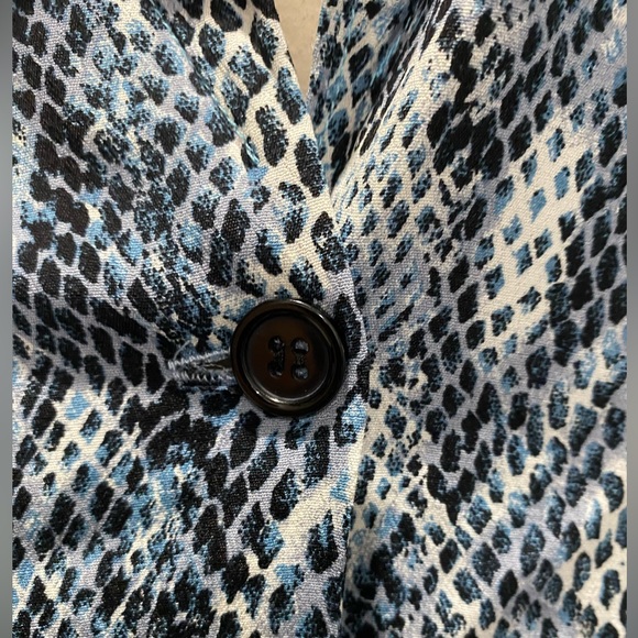 Band of Gypsies womans snake skin print silk feel blazer size small - Picture 3 of 6